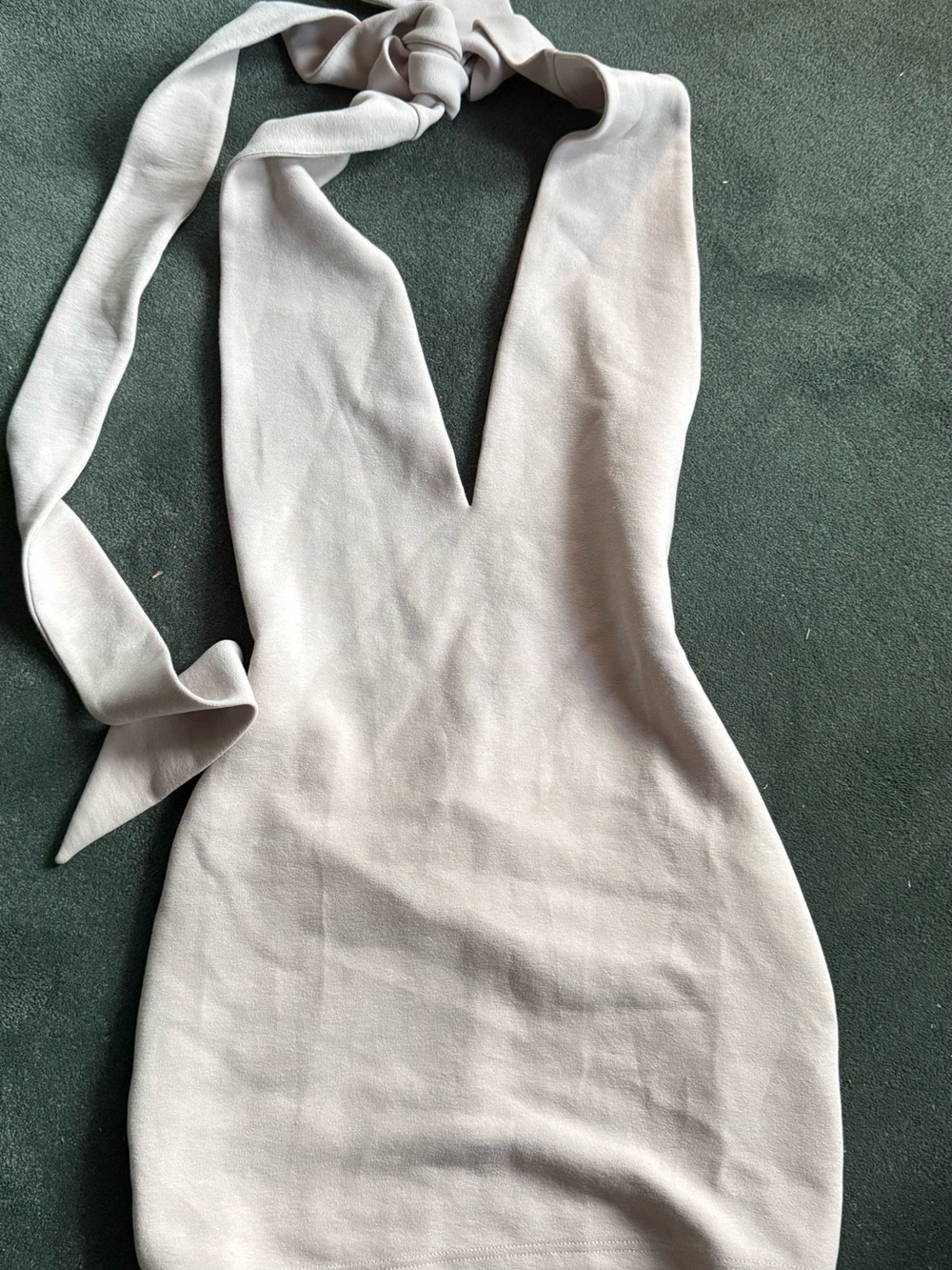 Cream halter dress w/tue neck